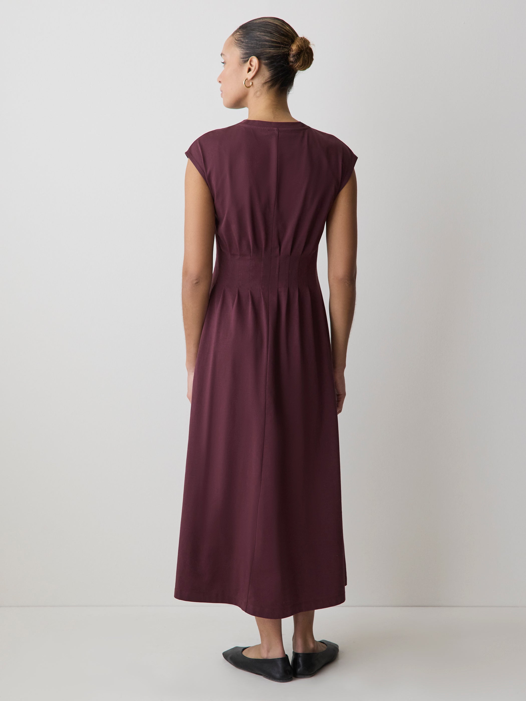 Extended-Sleeve Crew-Neck Midi Dress with Pintucks
