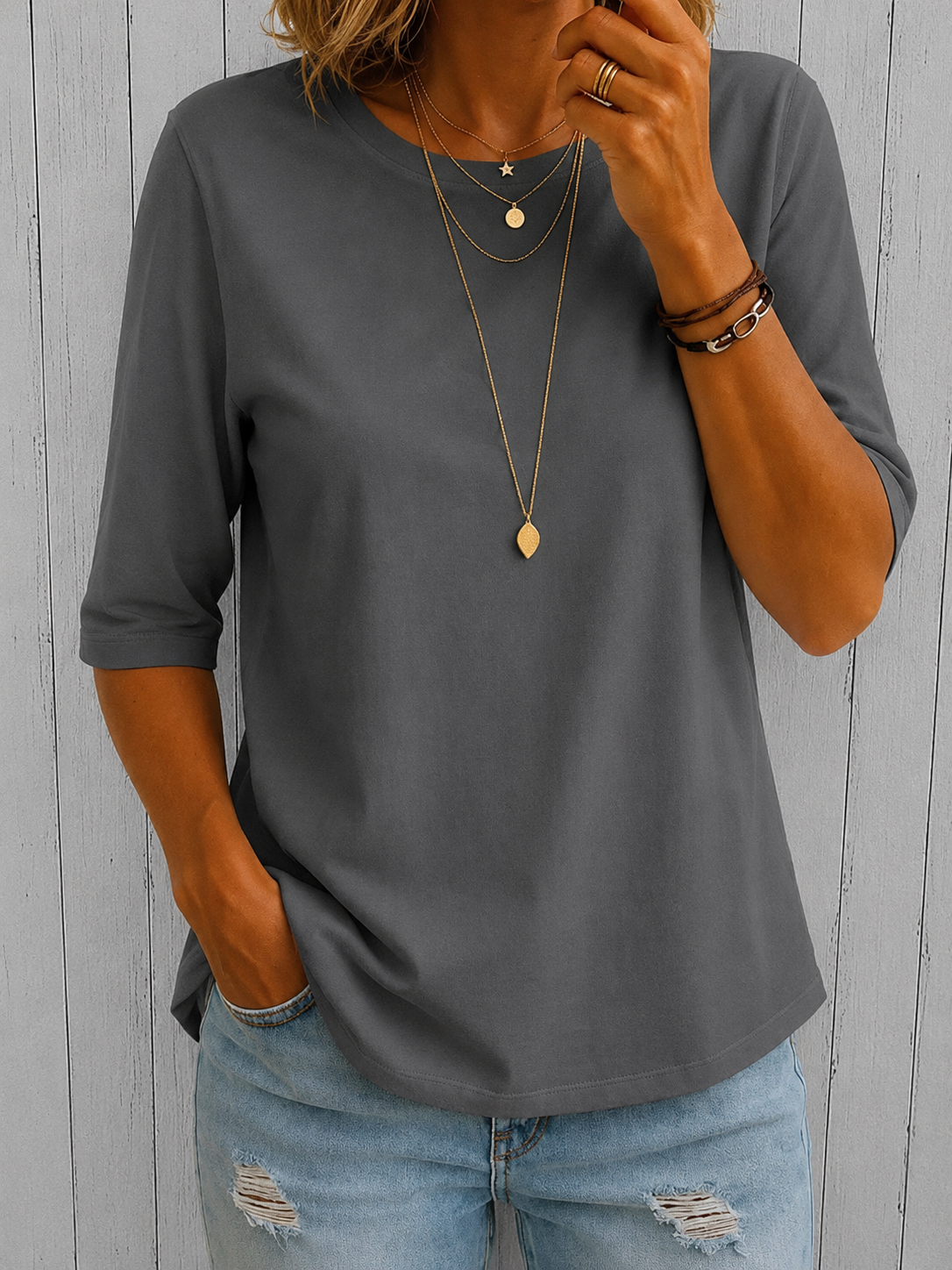 ALESSA | ESSENTIAL COMFORT T-SHIRT