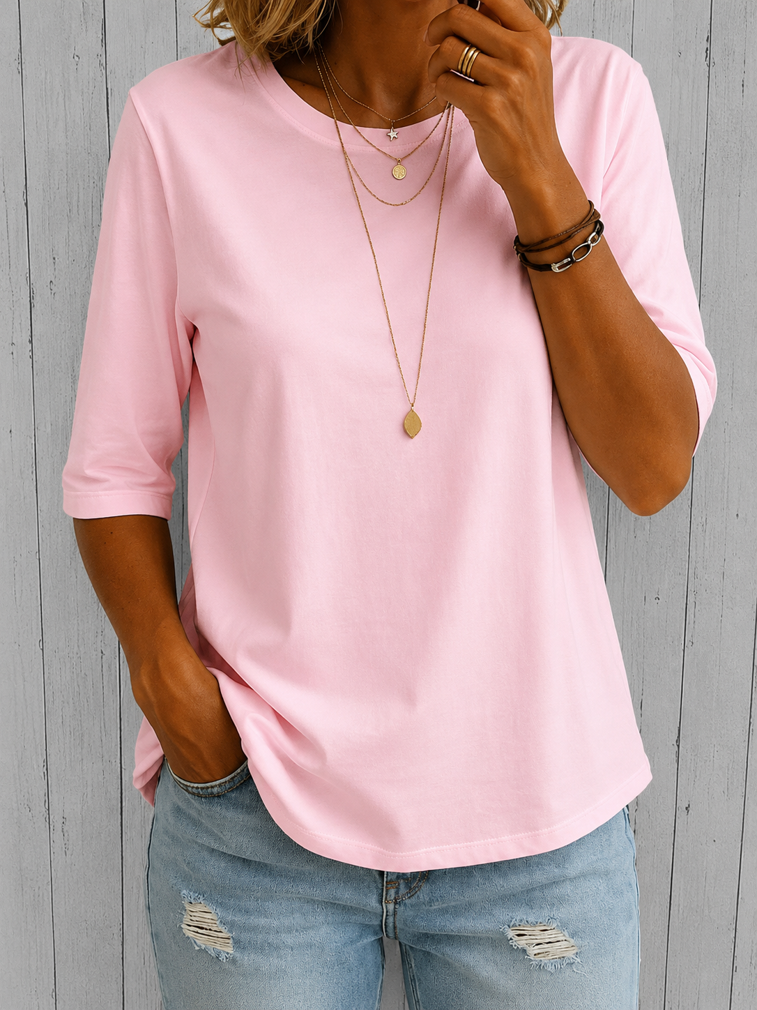 ALESSA | ESSENTIAL COMFORT T-SHIRT