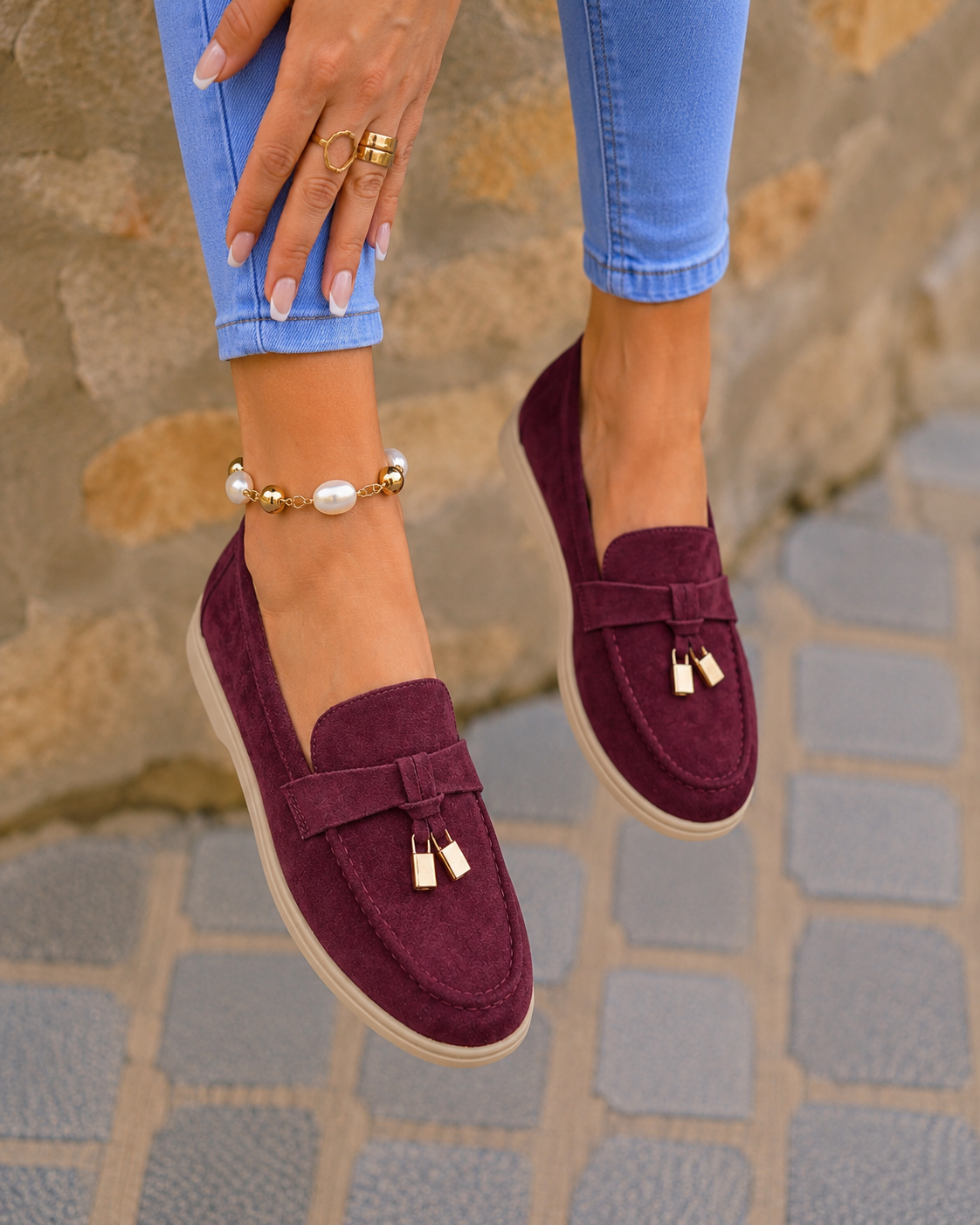 Kiona – Elegant Comfort Loafers