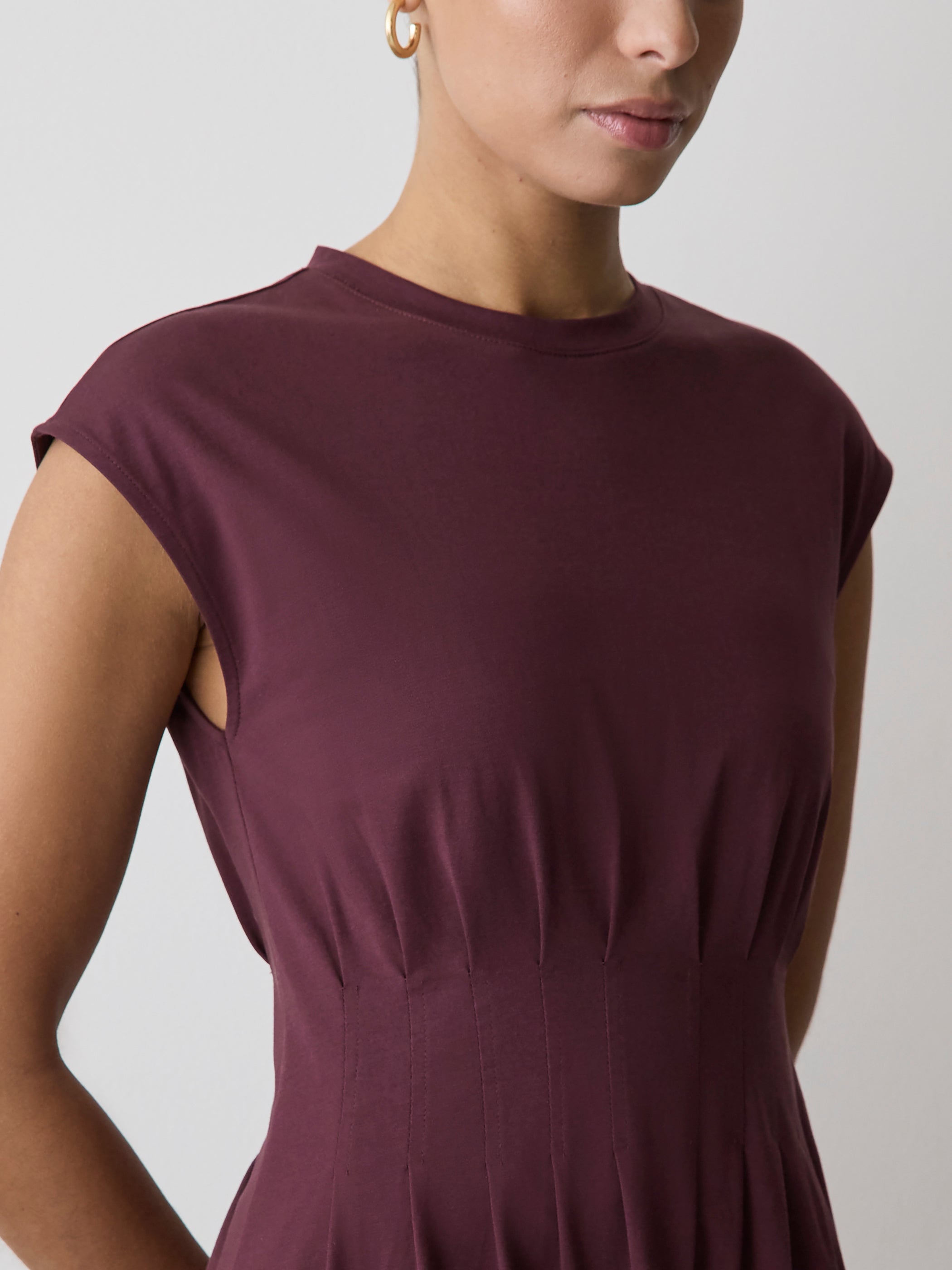 Extended-Sleeve Crew-Neck Midi Dress with Pintucks
