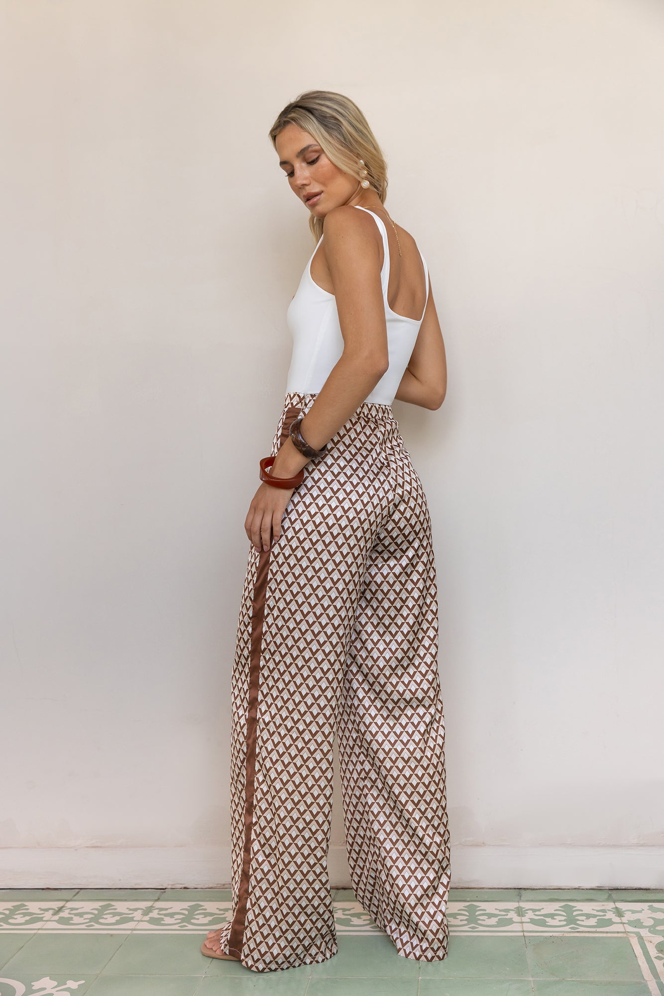 SEVEN WONDERS Milani Satin Pant Chocolate